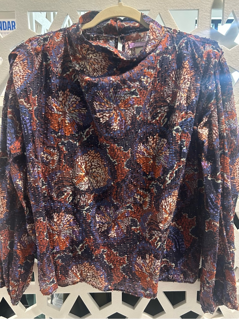 CHUFY Long Sleeve Printed Velvet Blouse - Navy & Rust